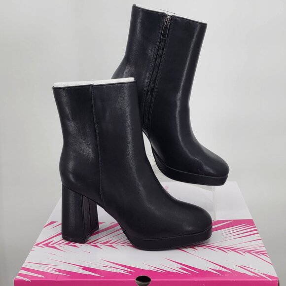 CORKYS Slug Bug Black Mid Calf Boots Sizes 9, 10, 11 NWT - Picture 3 of 12
